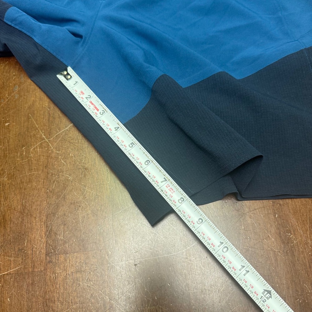 Lululemon Surge Shorts Mens L Blue Two Tone Lined Athletic M7ACWS - Picture 9 of 9